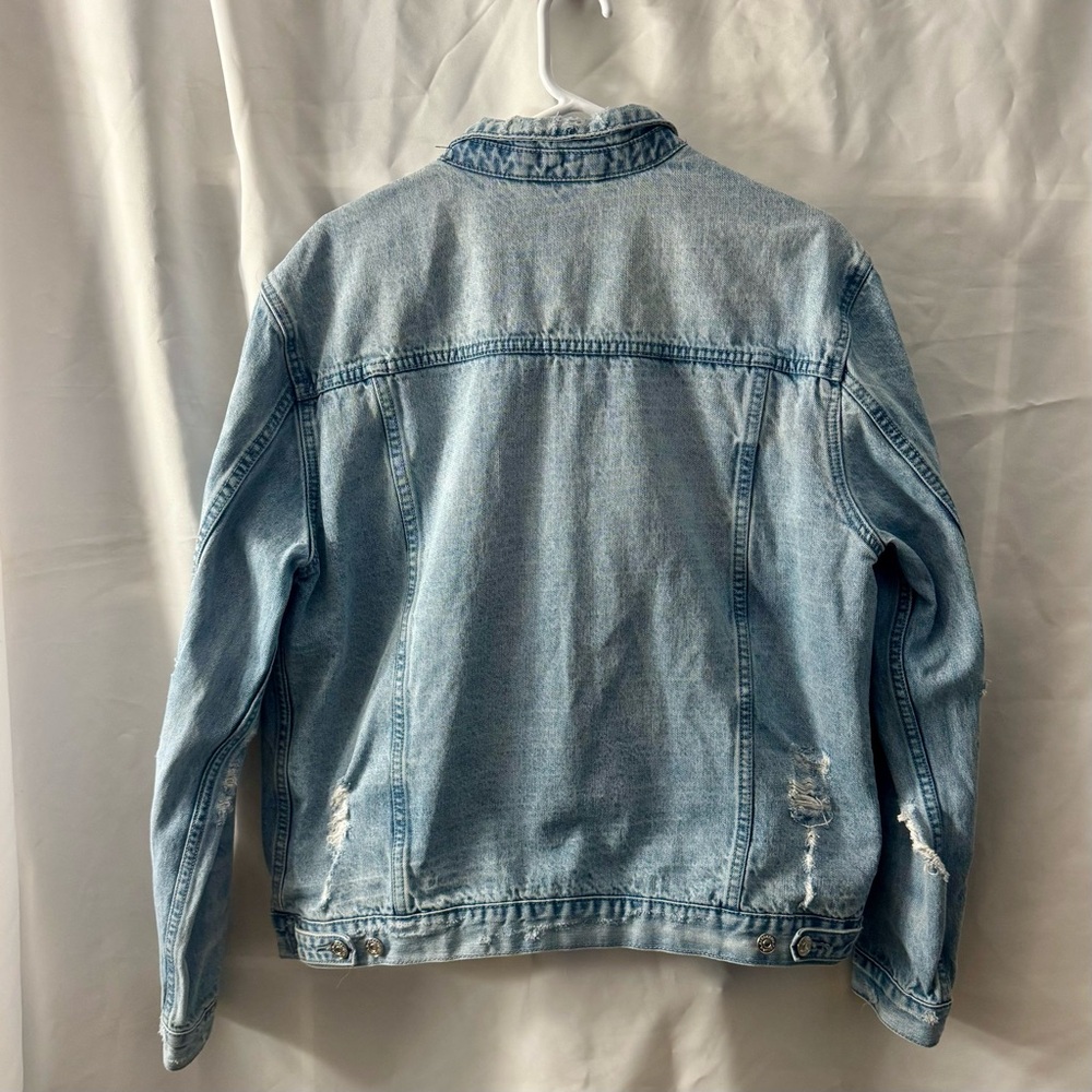 PacSun Distressed Jean Jacket with checkered lining - Picture 2 of 5